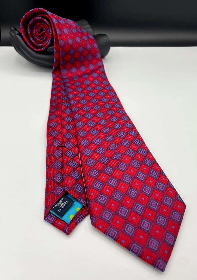 TED BAKER London Men's 100% Silk Tie ~ Red ~ Geo Grid ~ Designer! - Image 1 of 4