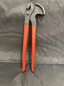 Crescent 11 Inch Nail Puller - Picture 1 of 7