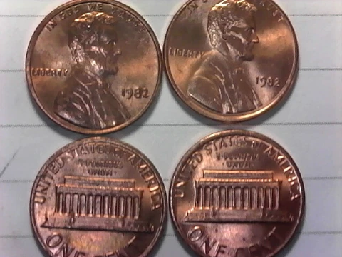 1982 P SMALL AND LARGE DATE COPPER PENNY UNCIRCULATED Cover