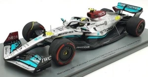 1/18 Mercedes AMG W13 Performance GP Bahrain Lewis Hamilton 2022 by Spark 18S745 - Bild 1 von 9