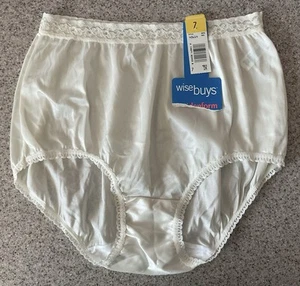 Vintage NWT Silky Shiny Maidenform Wise Buys Panties White Nylon Briefs Size 7 - Picture 1 of 3