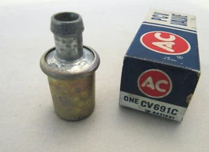 NOS 1965-69 Chevy Corvette Camaro Chevelle 396 427 CV 691C PCV Valve GM 6421981 - Picture 1 of 8