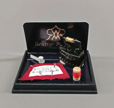 9911080 Reutter Puppenstuben-Miniatur Porzellan Bügel-Tag - Bild 1 von 2