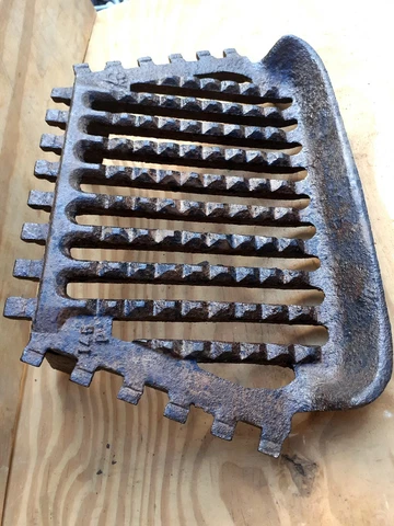 Vintage Old Antique Fire Grate Rare 2 Legs At Front 13"x9"x13.5" rare fixing Cover