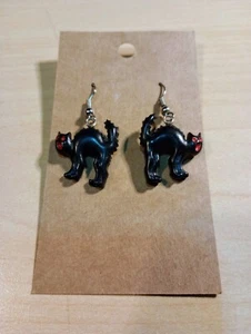 Pendientes de gato negro de Halloween posiblemente vintage pero no más tarde de la década de 2010 - Imagen 1 de 3