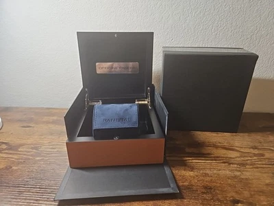 RELOJ SUMERGIBLE PANERAI LUMINOR OEM MADERA DE PERAL Y CAJA DE VIAJE AUTÉNTICO ORIGINAL Foto 1 de 4