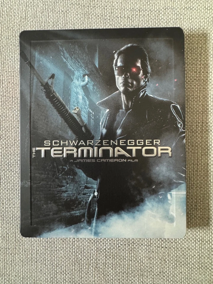 blu-ray The TERMINATOR Steelbook Edition PLAY.COM REGION FREE - Image 1 of 3