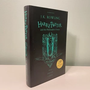 Harry Potter and the Philosopher's Stone - Slytherin Edition UK, Hardcover DJ VG - Foto 1 di 10