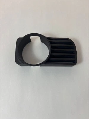 FIAT-GP3-DX GRANDE PUNTO 2005-2012 SUPPORTO MANOMETRO GAUGE 52mm SOPORTE CENT DX - Immagine 1 di 3