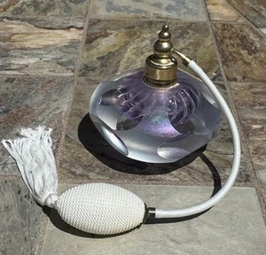 Vintage Signed Perfume Atomizer Dimensional Facet Design Clear Frosted Sparkle. - Picture 1 of 12