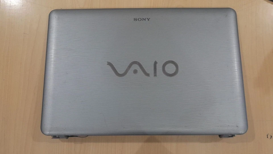 HINGE LCD BACK COVER SONY VAIO VGN-NW PCG-7192M PCG-7186M 012-000A-1375-B 003KJ2 - Immagine 1 di 2