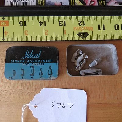 Vintage large Ideal fishing sinkers tin box for fishing lure or bait (lot#9767) - Image 1 of 3