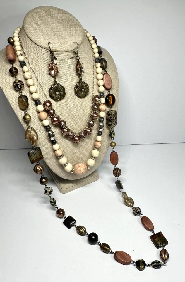 Lote de collar y pendientes gruesos de cerámica de plástico vidrio marrón tono cobre Foto 1 de 4