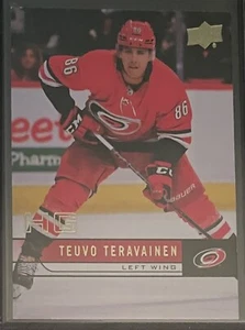 2021-22 UD Extended Series Base Retro Teuvo Teravainen T-14 /100 High Gloss - Picture 1 of 2