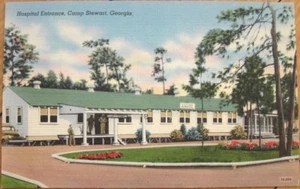 1940s Linen Postcard: 'Hospital Entrance - Fort/Camp Stewart, Georgia GA' - Picture 1 of 1