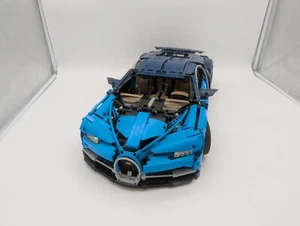 LEGO TECHNIC 42083 Bugatti Chiron 99% Komplett - Picture 1 of 9