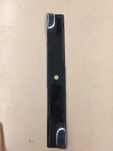 LAMA TAGLIAERBA OEM TORO / EXMARK 103-2508 - LUNGHEZZA 18" -- FORO CENTRALE 5/8" - Foto 1 di 3