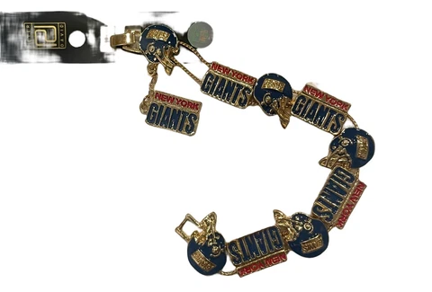 NEW YORK GIANTS Gold 3D Helmet 10 Charms Bracelet  NFL Licensed Jewelry Cover