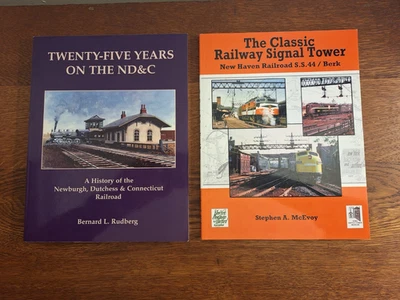 Lote de libros Veinticinco años en el ND&C y la torre de señal ferroviaria clásica Foto 1 de 4