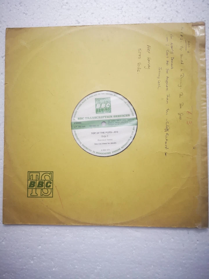 BBC TOTP # 613 Bee Gees/Cliff Richard/5000 Volts/Alex Harvey  1976 Radio LP RARE - Image 1 of 2