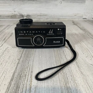 Vintage Kodak Instamatic 44 Camera Untested MADE IN THE USA - Picture 1 of 8