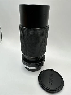 Vivitar 70-210MM 1:4.5 MC Macro Focusing Zoom Lense 52mm  No. 77499652 - Image 1 of 4