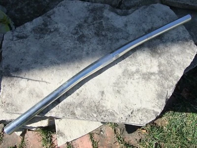 Old School MTB Handlebars, 5 Degree Rise, Aluminum 23" Wide Clamp Diameter: 25.4 - Image 1 of 2