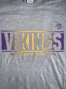 NWT NFL x Minnesota Vikings Team Apparel Minnesota Football T-Shirt Size XL - Picture 1 of 7