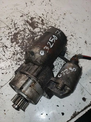 Motor de arranque compatible con 02-03 Infiniti QX4 1344102 Foto 1 de 4