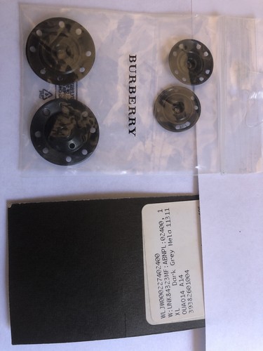 Burberry Accessories Set di due bottoni a pressione extra per lana pavone