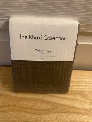 New Calvin Klein Seedling Stripe Moss Green King Pillowcases Pair - Image 1 of 3