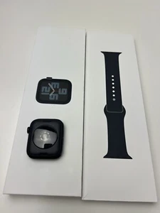 MRE93CL/A Apple Watch SE (GEN2) 44mm Midnight Al -VERROUILLÉ-pour pièces #1 - Photo 1 sur 3