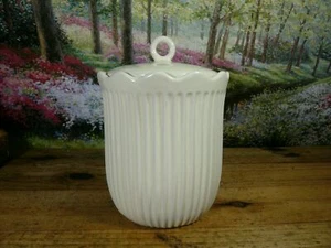 ETHOS U.K. DESIGN 8" CANISTER WITH LID - MADE IN U.K. - Picture 1 of 7