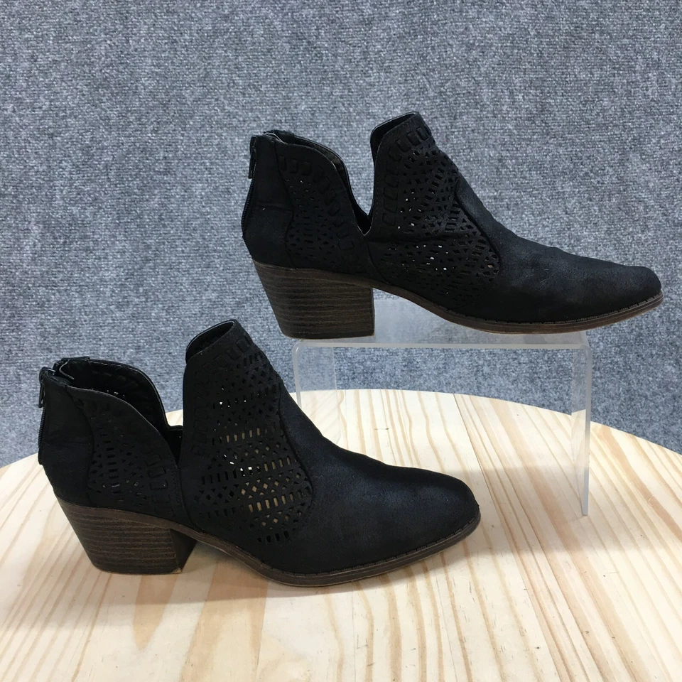 Botas Fergalicious Fergie para mujer 8M botín recortado de traición negro imitación cuero Foto 1 de 4