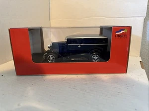 Liberty Classics Model A Chopped Top Sedan Bank 1:24 Die Cast New in Box - Picture 1 of 9