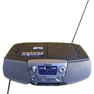 Sony Cfd V7 Cd Radio Cassette Player Silver Used Tested&Working Vintage - Picture 1 of 10