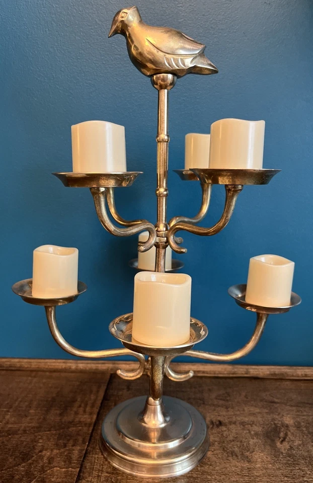 Candelabro único vintage de latón macizo 8 armados con remate de pájaro🐦‍⬛ ~ MCM ~ EC Foto 1 de 4