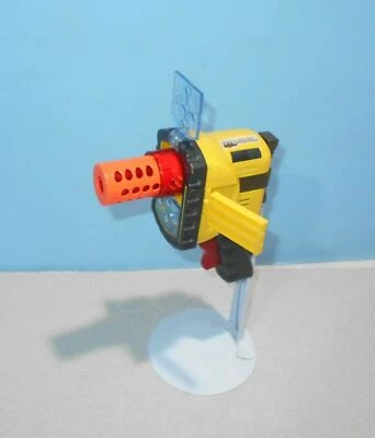 Electronic Flash Bang Soft Dart Gun Toy Flashlight 2006 Hasbro - Image 1 of 3
