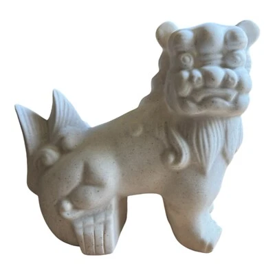 "Estatuilla china Foo Dog aspecto mármol blanco plástico 11,25"" X 12"" X 6" Foto 1 de 4