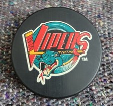 Vintage Detroit Vipers Coca Cola Hockey Puck Rare Official 90s Slovakia Exc