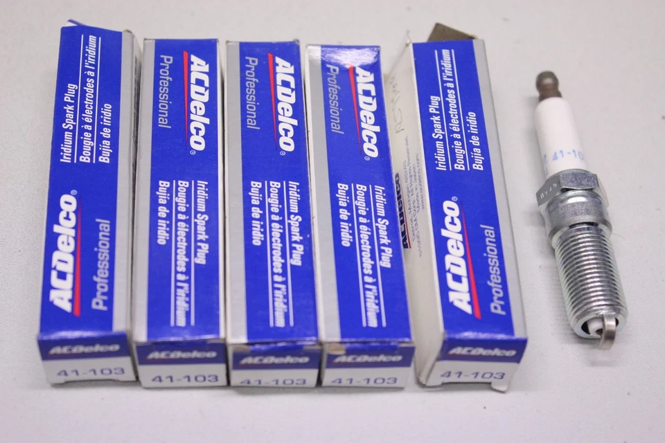 5x AC DELCO CHEVROLET Colarado HHR Trailblazer Z�ndkerzen 41-103 OVP - Bild 1 von 1