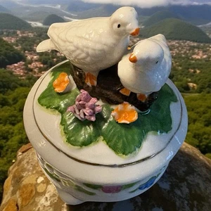 Covered Ceramic Trinket Dish From Capistrano: Doves & Flowers(Small Chip) - Picture 1 of 7
