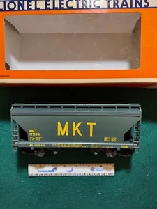 LIONEL #6-17002 MKT 2 BAY CENTERFLOW HOPPER - Picture 1 of 5