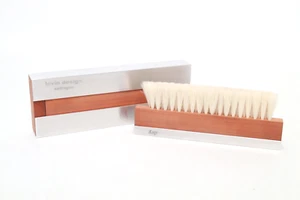 Levin Design Schallplattenbürste Pear White Dry, geöltes Birnenholz, inkl. Etui. - Picture 1 of 5