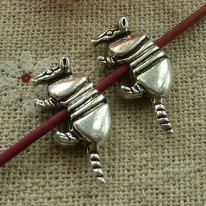 Free Ship 100 pcs tibetan silver Armadillo spacers 20x10mm L-2868 crafts DIY - Picture 1 of 4