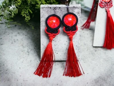 Ohrringe mit roter Quaste, handgenäht, Soutache - Bild 1 von 4