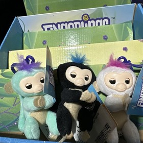 SET OF 3 FINGERLINGS - FRIENDSHIP @ YOUR FINGERTIPS