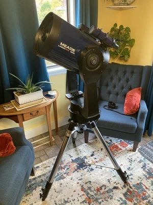 Meade LX200 GPS Telescope, With Tripod And Carry Case. - Image 1 of 4
