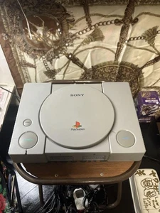 Super value! ! With accessories SONY PlayStation main body gray with bonus - Picture 1 of 9