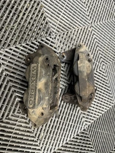 Subaru Impreza Wrx 1993-2007 PAIR Four Pot Front Brake Calipers - Picture 1 of 6